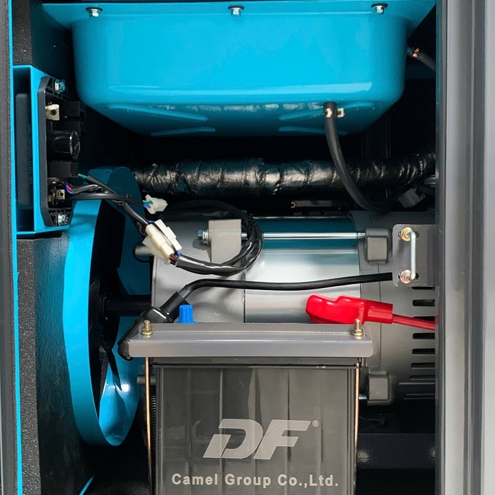 Máy phát điện chạy dầu 12KW HAKUDA HKD12000P3PRO siêu cách âm