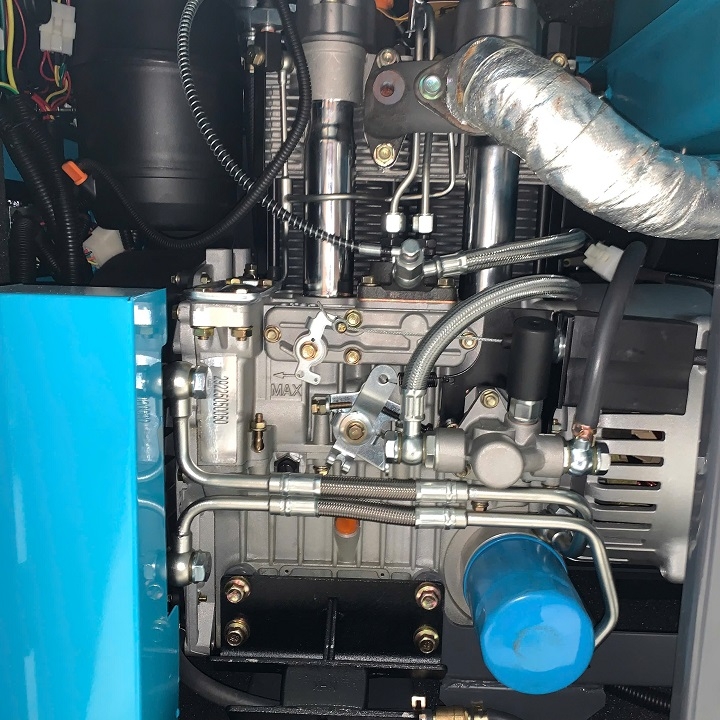 Máy phát điện chạy dầu 12KW HAKUDA HKD12000P3PRO siêu cách âm