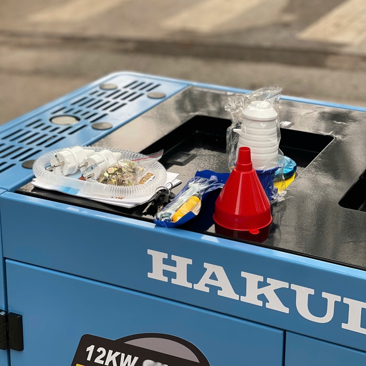 Máy phát điện chạy dầu HAKUDA 12KW HKD13KP1 siêu cách âm