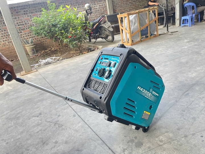 Máy phát điện chạy xăng Huspanda 3.8kW H4300EI inverter