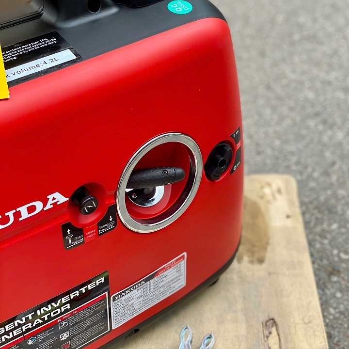 Máy phát điện HAKUDA 2KW HKD2000I inverter siêu cách âm