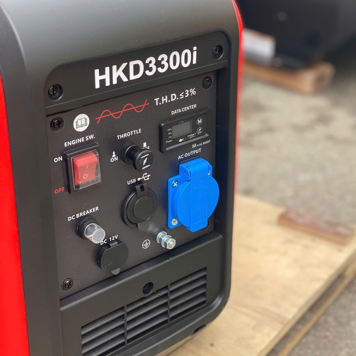 Máy phát điện chạy xăng inverter 3KW HAKUDA HKD3300i siêu cách âm