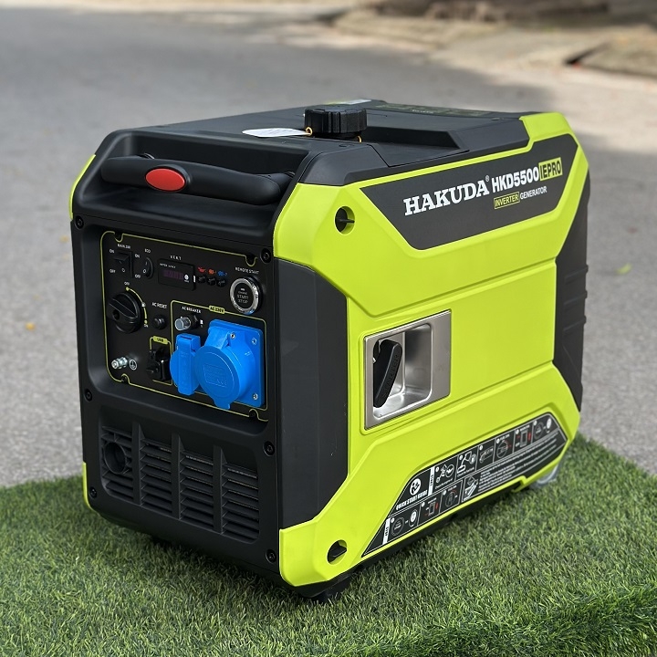 Máy phát điện chạy xăng siêu cách âm 5KW HAKUDA HKD5500IEPRO có đề