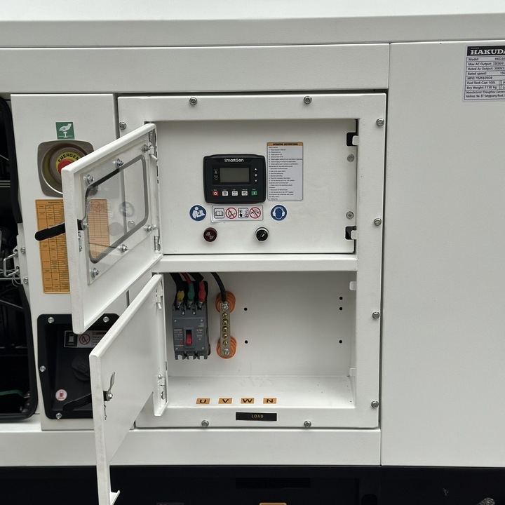 Máy phát điện công nghiệp 30KW/37KVA 3 pha HAKUDA