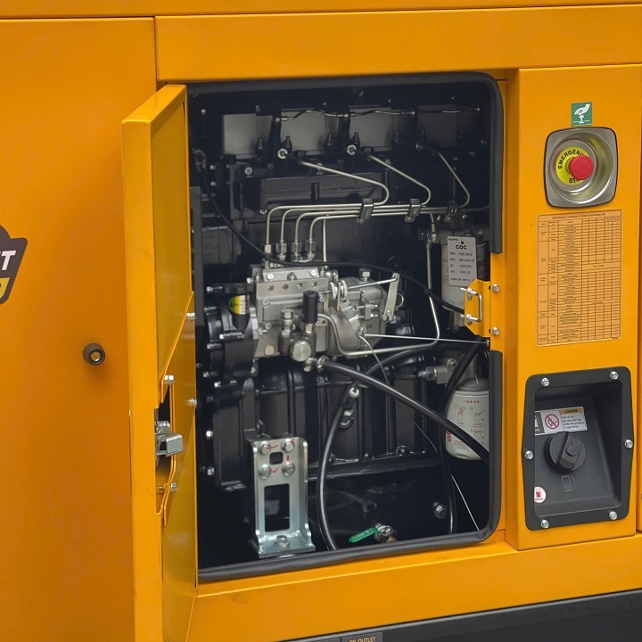 Máy phát điện công nghiệp 50KW/62KVA 3 pha HAKUDA