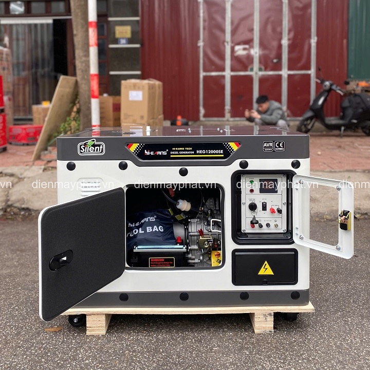 Máy phát điện diesel HI-EARNS 9KW HEG12000SE cách âm