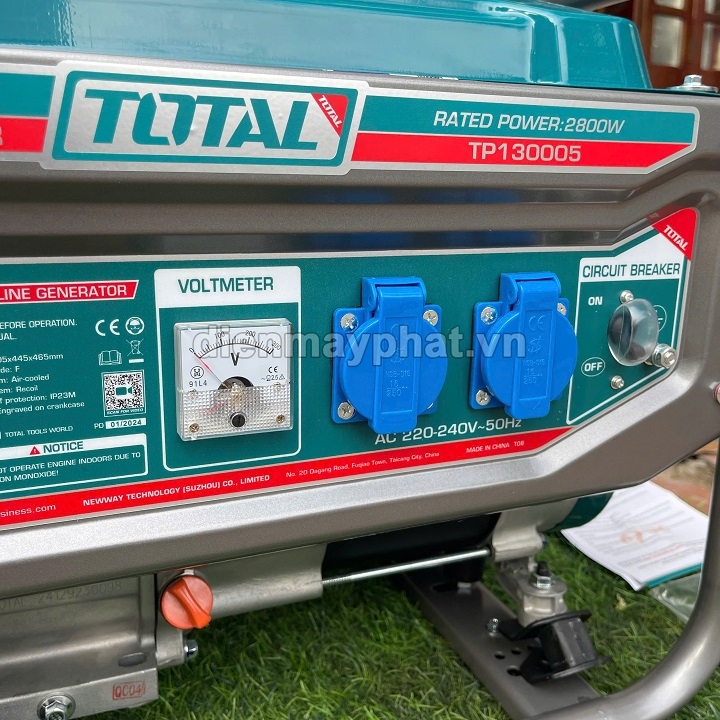 Máy phát điện chạy xăng TOTAL 3KW TP130005