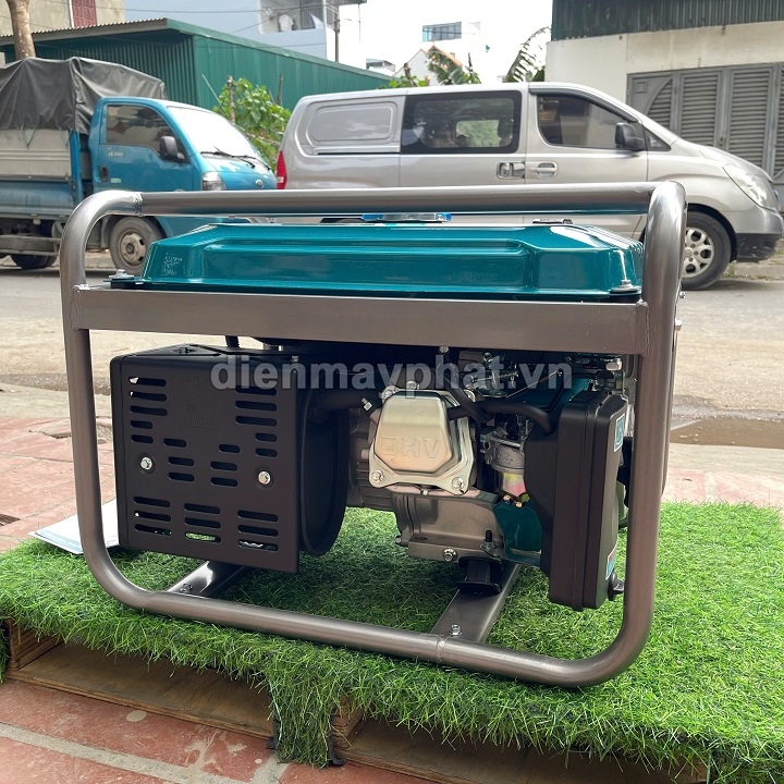 Máy phát điện chạy xăng TOTAL 3KW TP130005