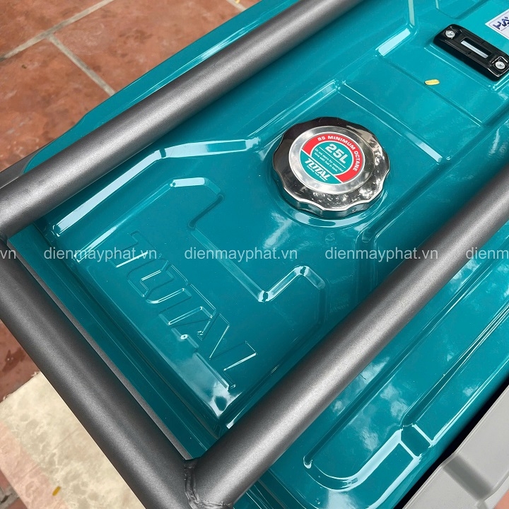Máy phát điện động cơ xăng TOTAL TP175006 7.5kW