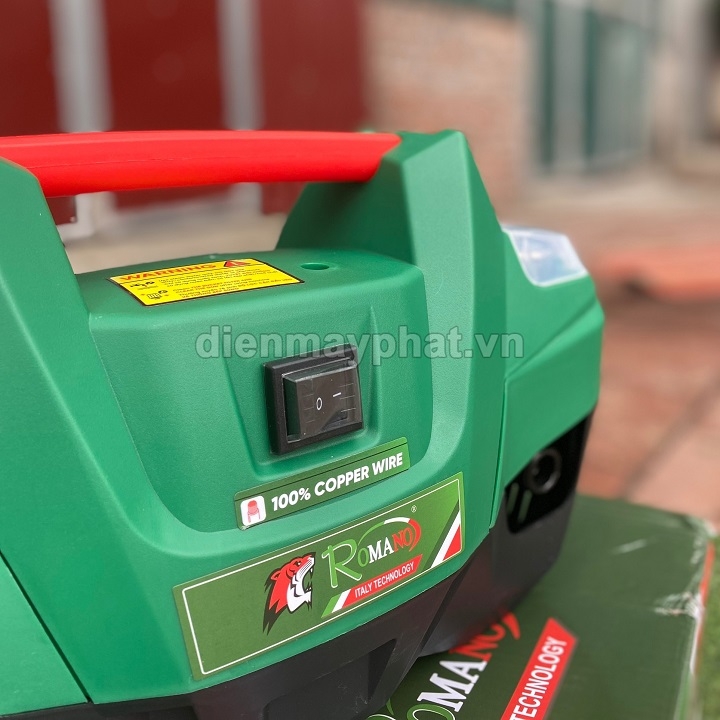 Máy Phun Xịt Rửa Xe Romano 3000W RM-3000A Chính Áp