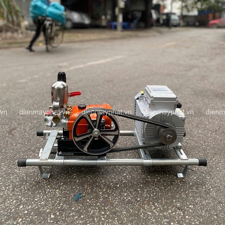 Máy phun xịt thuốc dây đai 1HP HA