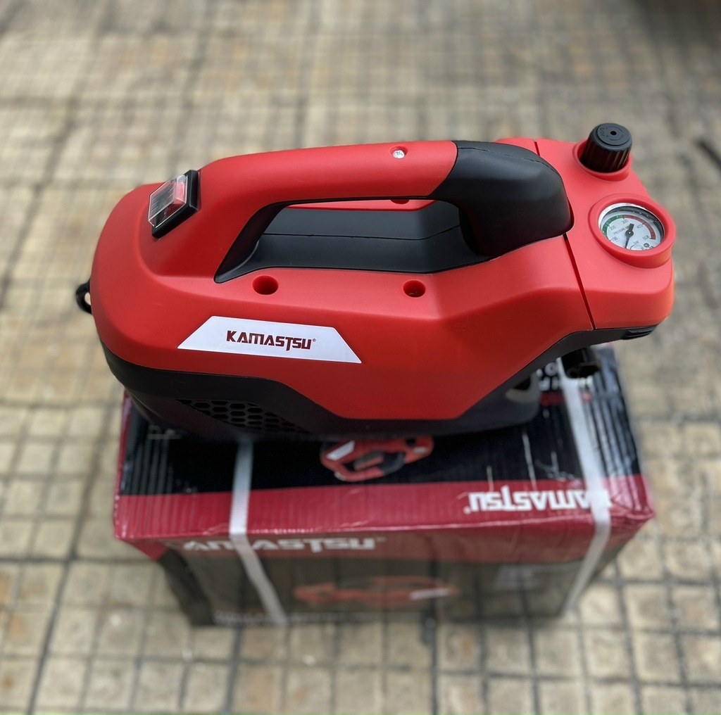 Máy rửa xe KAMASTSU 2600W KS 2600