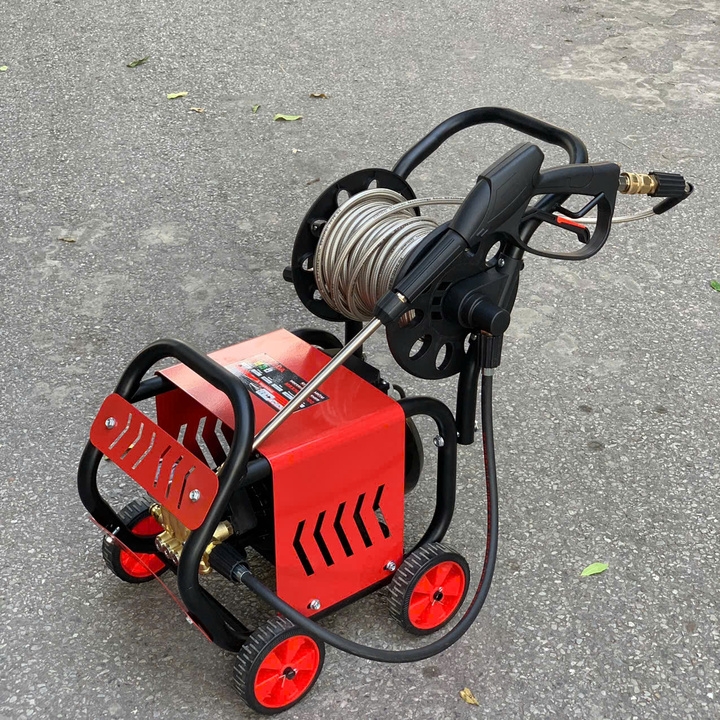 Máy rửa xe rulo cuộn dây 3000W HAKUDA MRXHKD3000