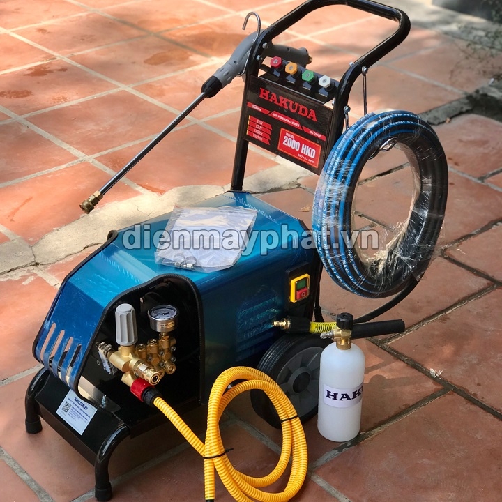 Máy rửa xe cao áp HAKUDA 2KW 2000 HKD piston sứ