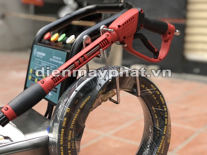 Máy rửa xe cao áp HUSPANDA 3KW HXD 160