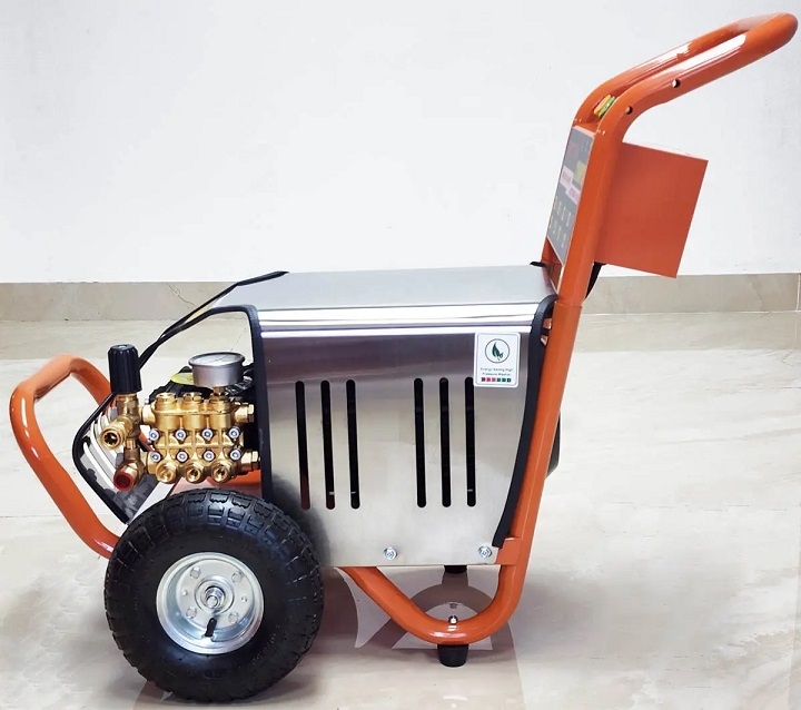Máy rửa xe cao áp JETTA JET3000P-150J 3KW 2200PSI