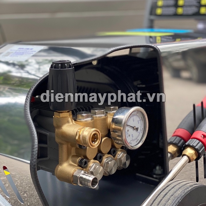 Máy rửa xe cao áp 7.5KW MACTOOL AWJ-7.5T4