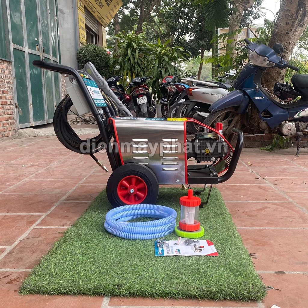 Máy rửa xe cao áp 5.5KW NAKAWA TX-55 piston sứ