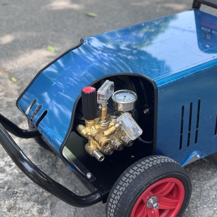 Máy rửa xe cao áp 7.5KW HAKUDA MRXCAHKD7500 3 pha