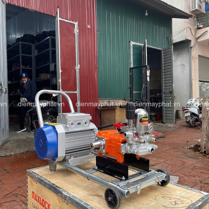 Máy rửa xe dây đai 2.2KW HA cao cấp