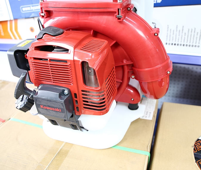 Máy sạ lúa 2 thì 26L Kawasaki KS-26L TJ45E (TT)