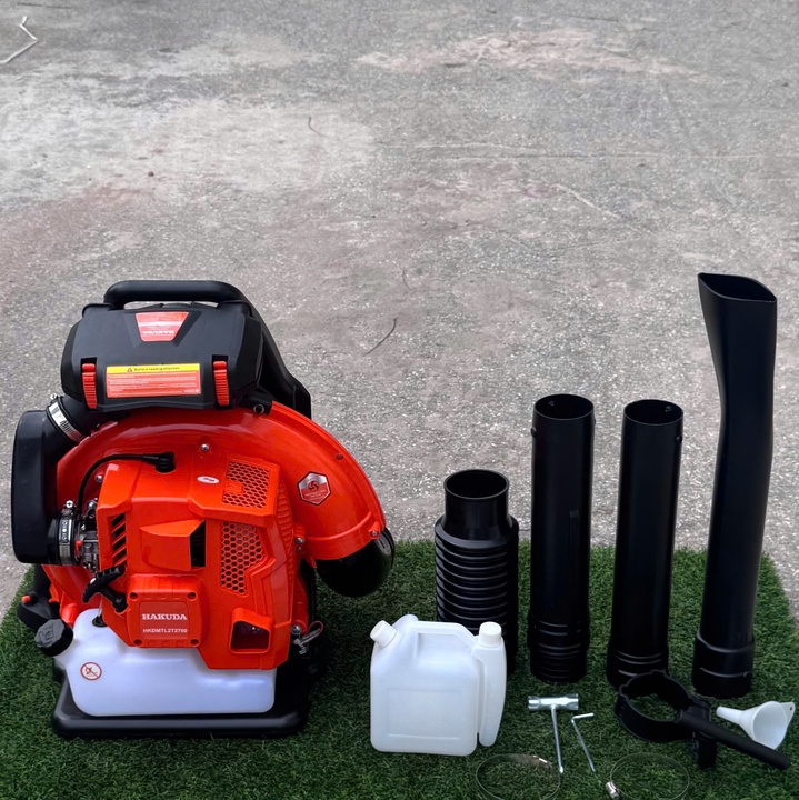 Máy thổi bụi đeo vai 2 thì 2.7KW HAKUDA HKDMTL2T2700