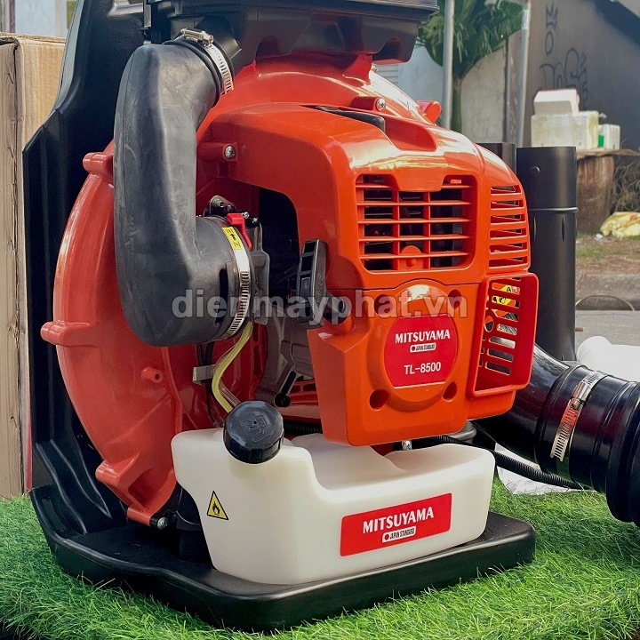Máy Thổi Lá 2 Thì Mitsuyama 3.3kW TL 8500