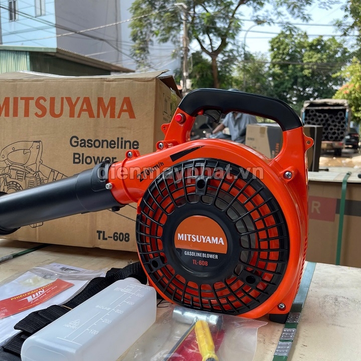 Máy thổi lá 2 thì Mitsuyama 750W TL-608