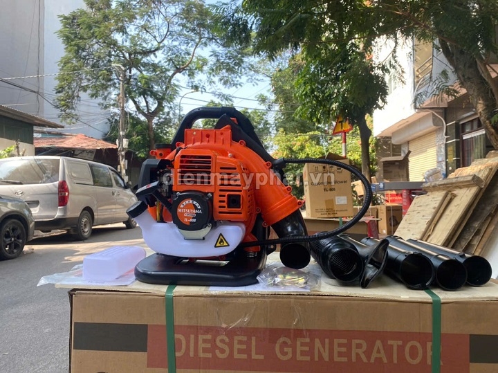 Máy thổi lá Mitsuyama TL-808 chạy xăng 2 thì 1.25KW