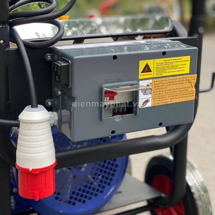 Máy rửa xe cao áp 7.5KW HAKUDA RL7500 PRO piston sứ