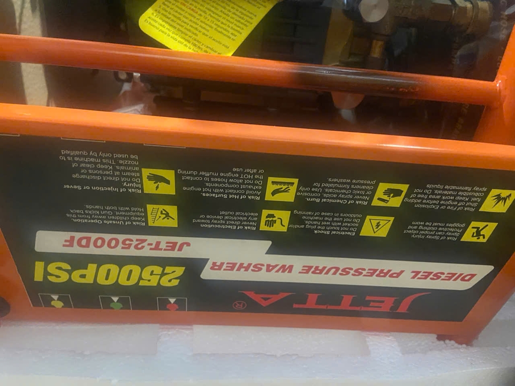 Máy xịt rửa cao áp chạy dầu JETTA 5.5HP JET-2500DF
