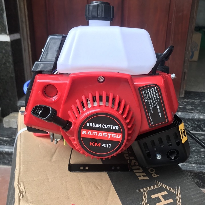 Máy Cắt Cỏ 2 Thì Kamastsu 1450W KM411