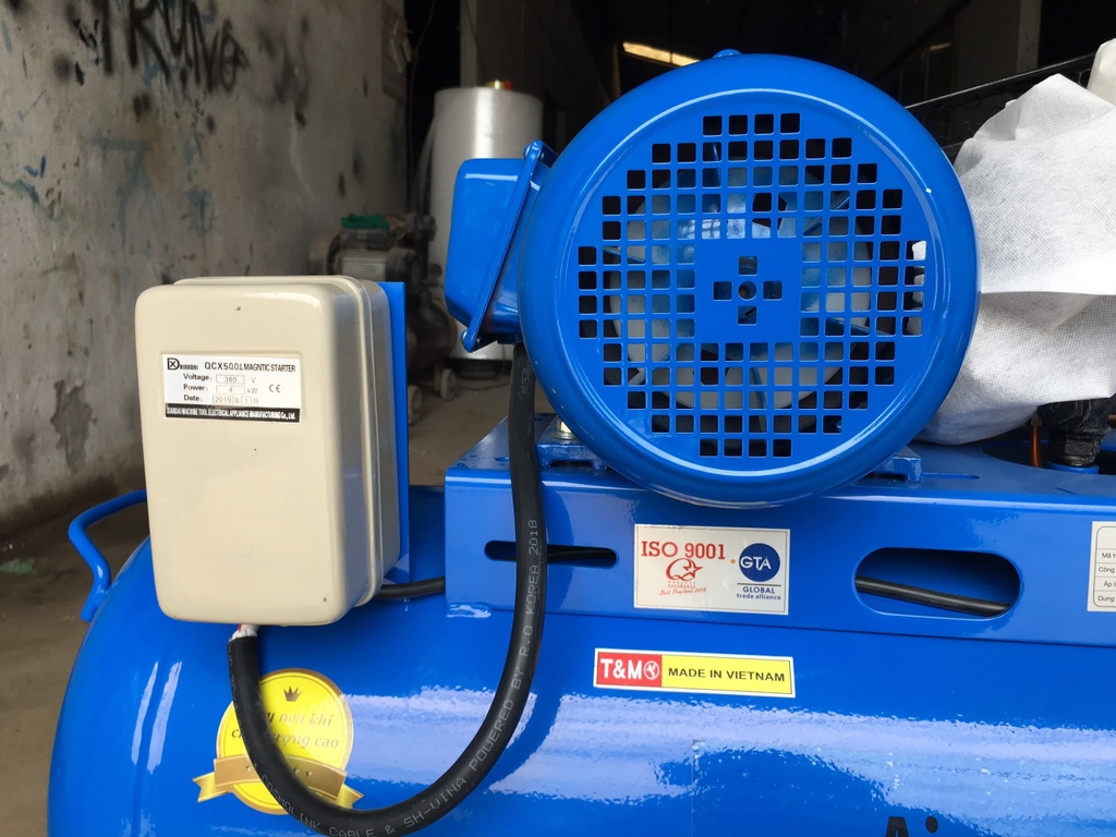Máy nén khí dây đai 230L PEGALION 4HP TM-W-0.36/8- 230L 3 pha