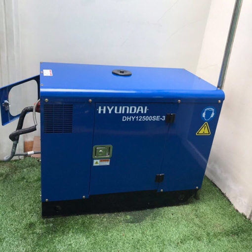 Máy phát điện chạy dầu HYUNDAI 12.5KVA-13.75KVA DHY12500SE 3 pha