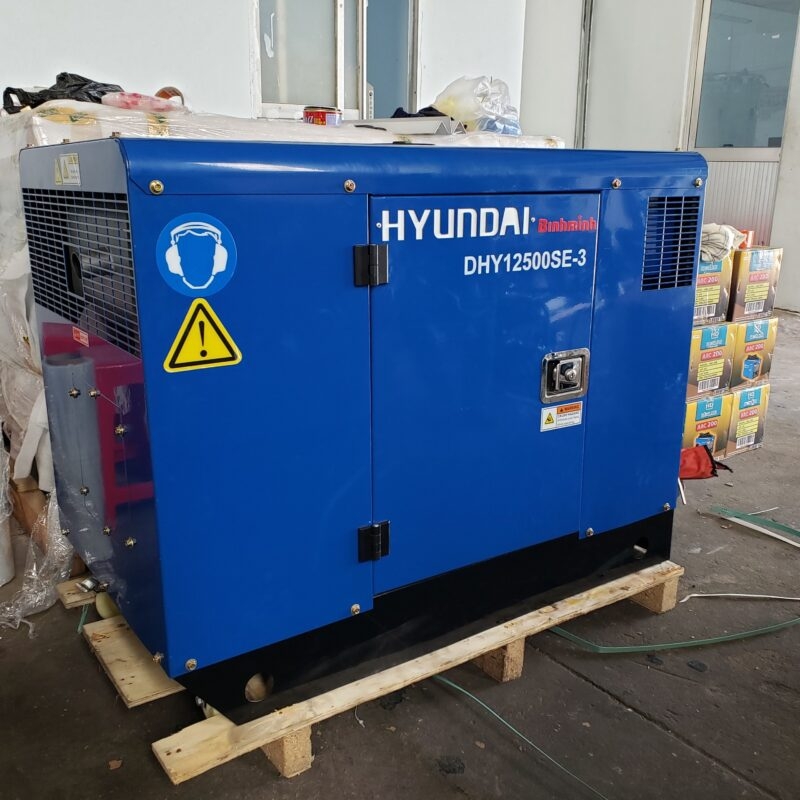 Máy Phát Điện Chạy Dầu Hyundai 10KVA-11KVA DHY12500SE