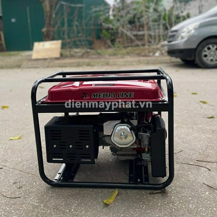 Máy phát điện chạy xăng 6KW Media Line MLG6500/2