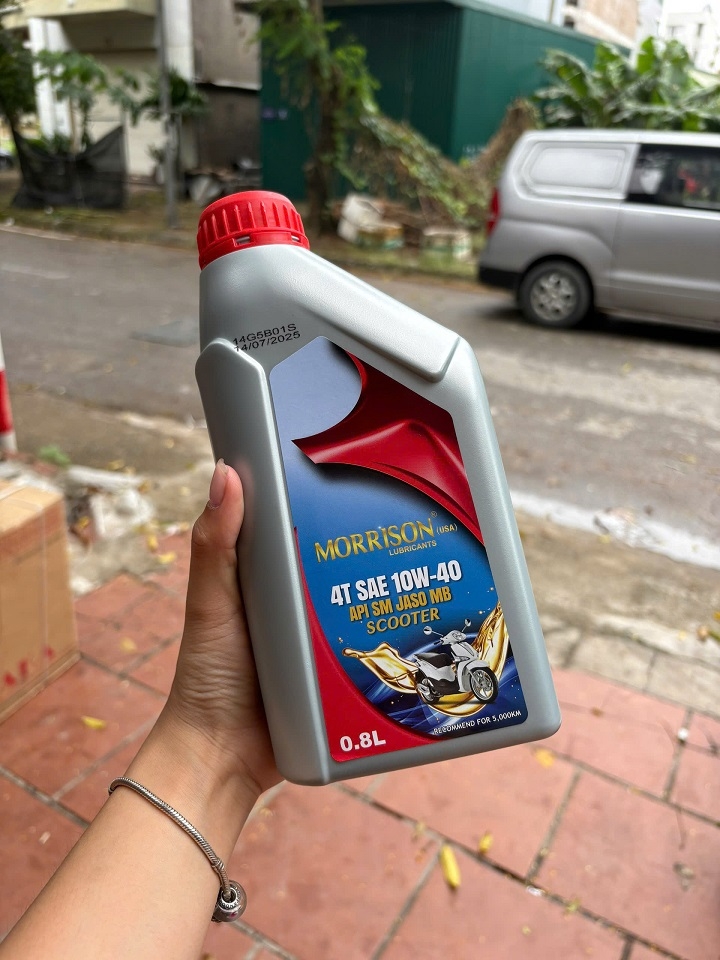 Nhớt 4 thì Morrison USA dùng cho động cơ 4 thì loại 0.8 lít