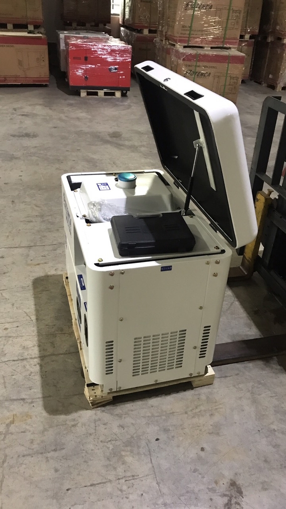 Máy Phát Điện Chạy Dầu 5.8Kw Potenca MDS-790E