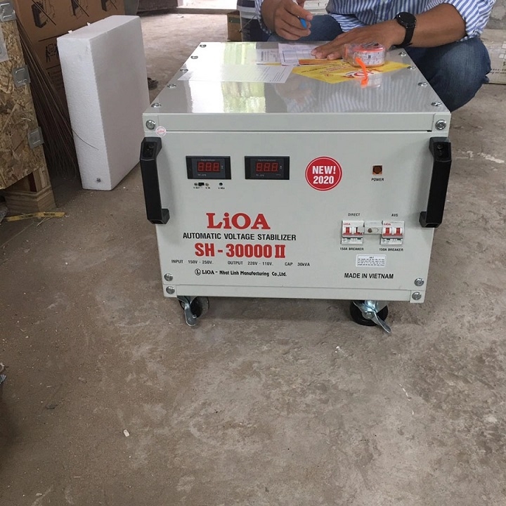 Ổn áp 1 pha Lioa 30KVA SH-30000 II