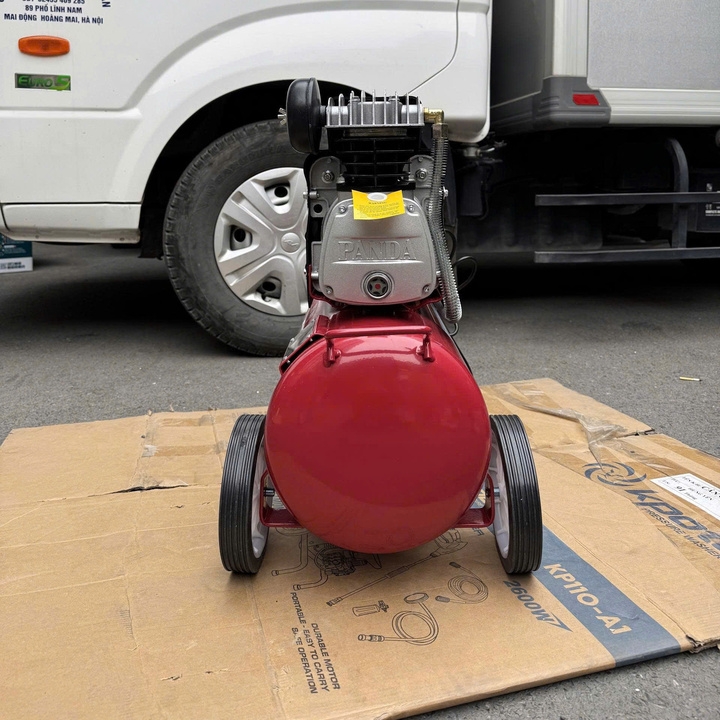 Máy nén khí có dầu 2850W PANDA 55L PT55PRO