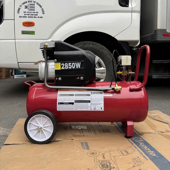 Máy nén khí có dầu 2850W PANDA 55L PT55PRO