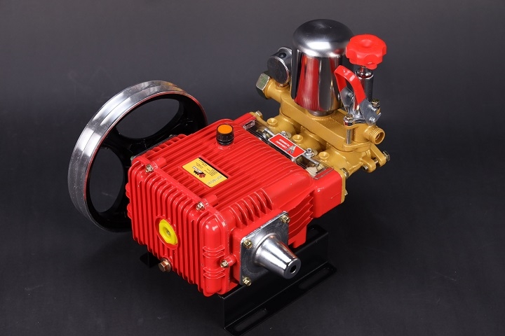 Đầu Phun Xịt Áp Lực 2HP Safari SF-38CP Piston Sứ