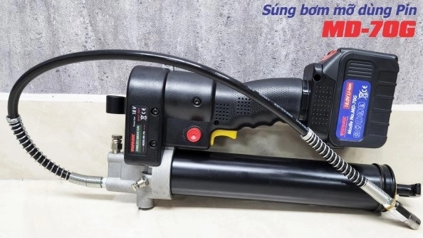 Súng bơm mỡ cầm tay dùng pin 18V TOPMAX MD-70G