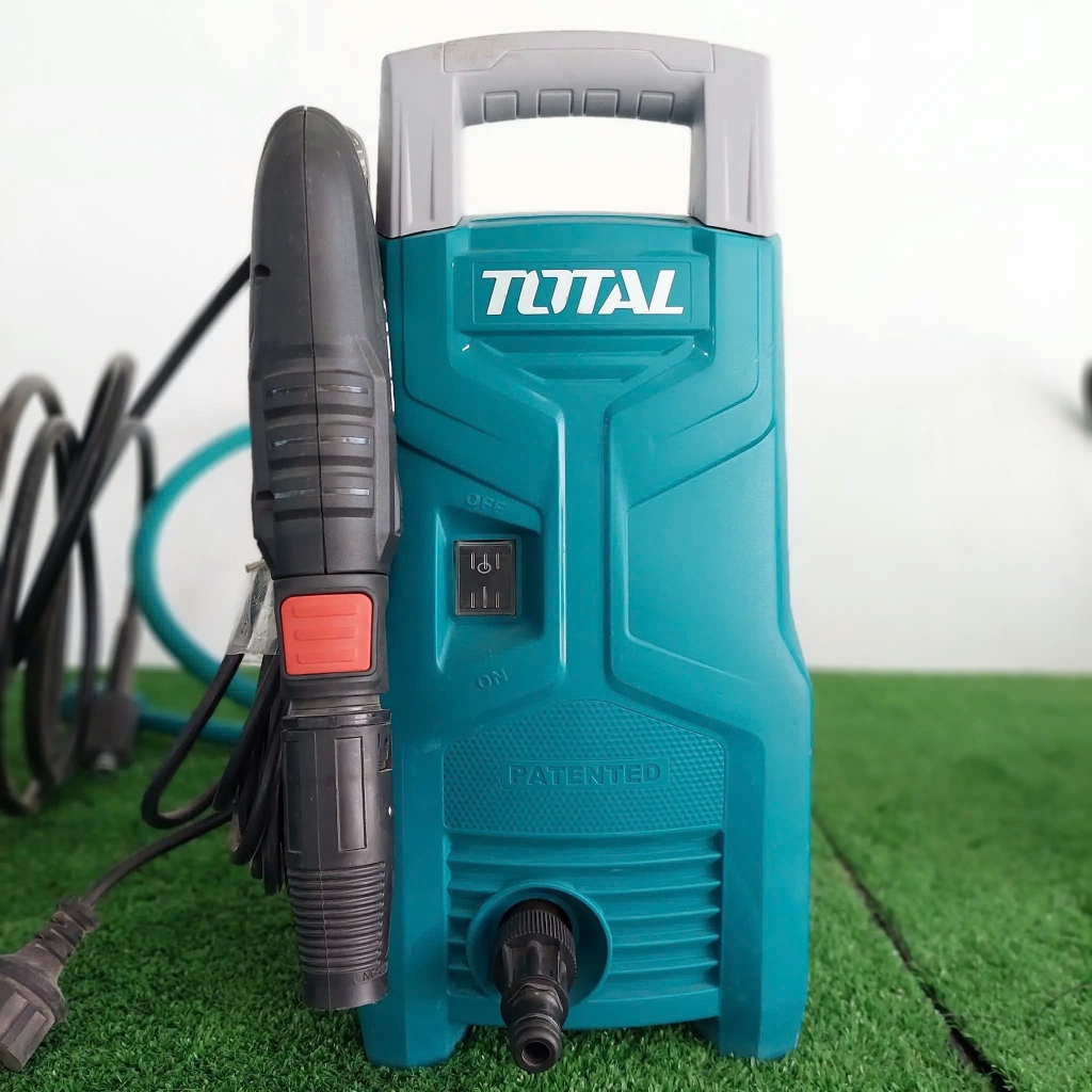 Máy phun xịt rửa áp lực cao TOTAL TGT113026 1200W