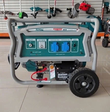Máy phát điện động cơ xăng TOTAL TP135006E 3.5kW