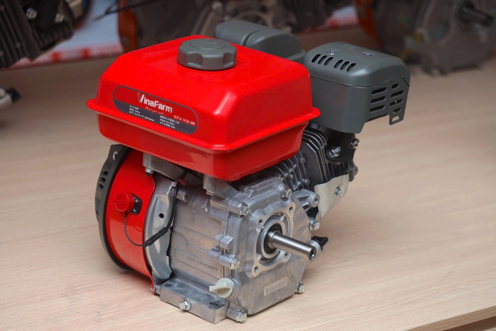 Máy nổ chạy xăng VINAFARM 6.5HP VGE-200 tua nhanh