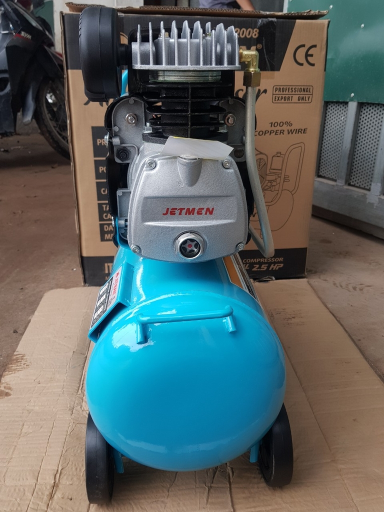 Máy Nén Khí Có Dầu Jetman 3HP 30L NKT-888