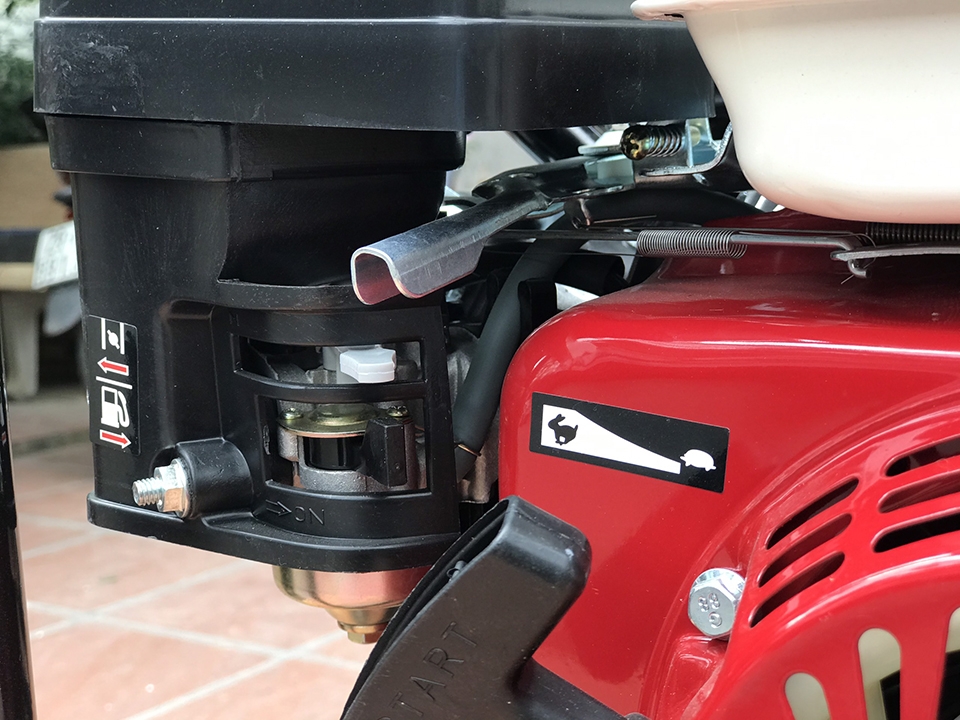 Máy bơm nước chạy xăng GMAX 6.5HP GM-80