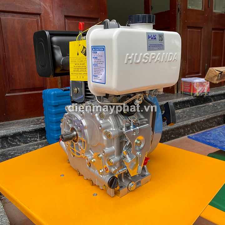 Máy nổ chạy dầu HUSPANDA 7HP HD178F zen hoa