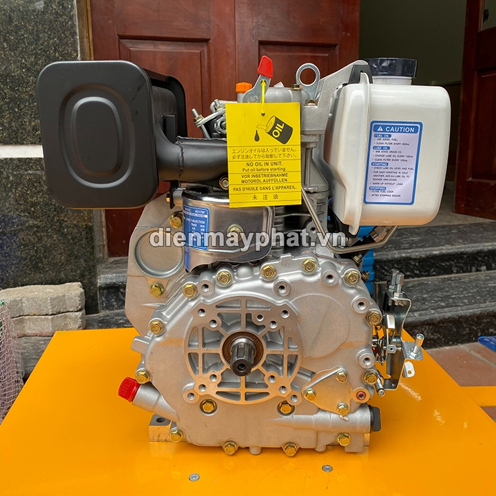 Máy nổ chạy dầu HUSPANDA 7HP HD178F zen hoa